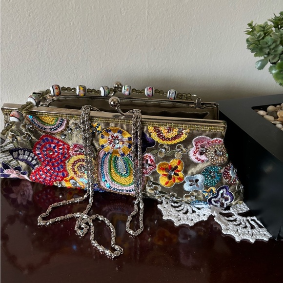 Vintage Beaded Evening Ladies Purse With Beaded Handle- Great Condition - Picture 2 of 8